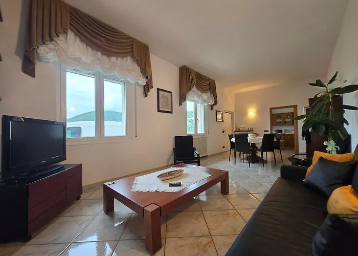 Belvedere - By Ligooria *